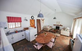 Waterfall Farm Self-Catering Cottages Citrusdal